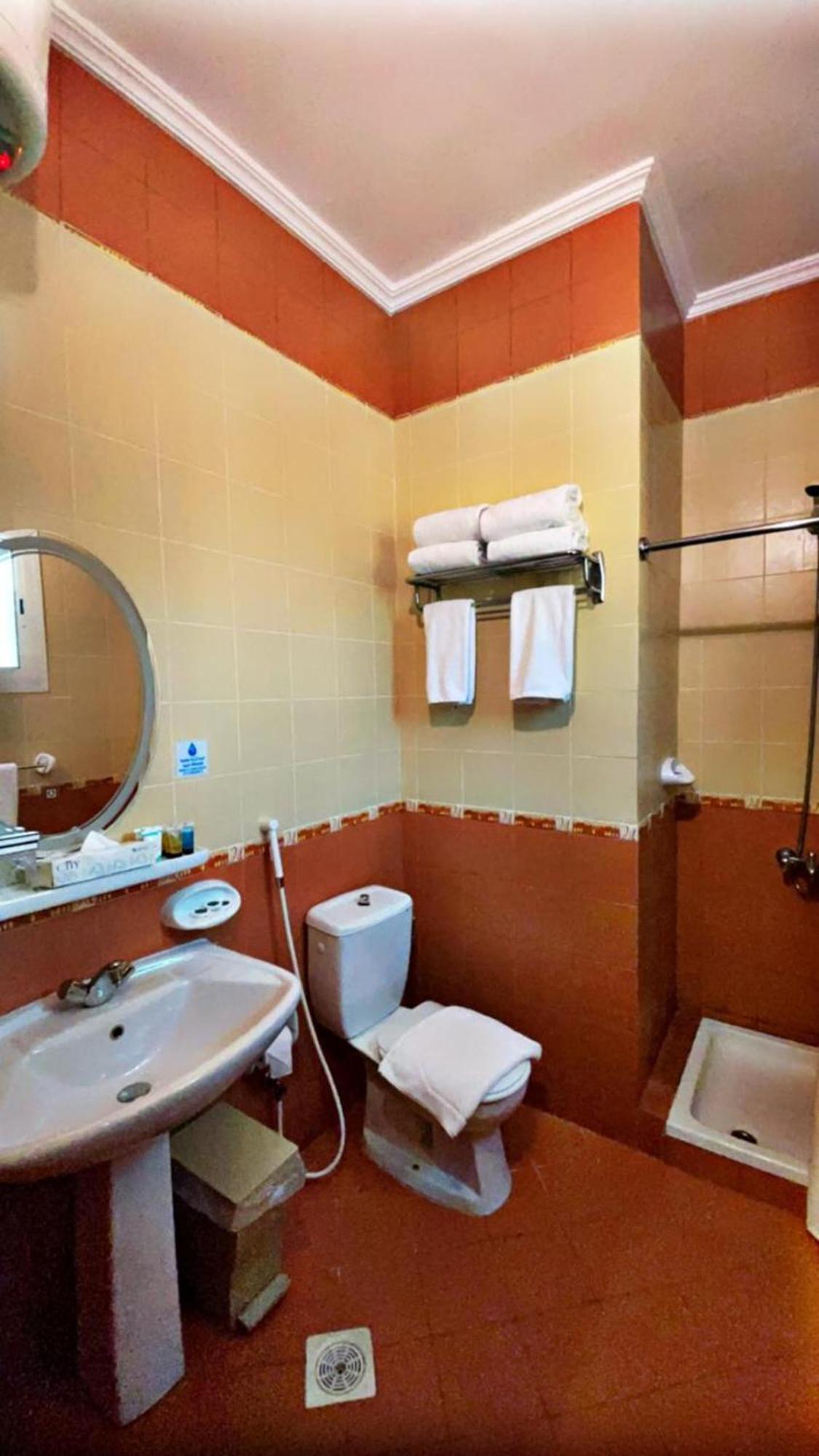 فندق المروج كريم Almorooj Kareem Hotel Джедда Экстерьер фото