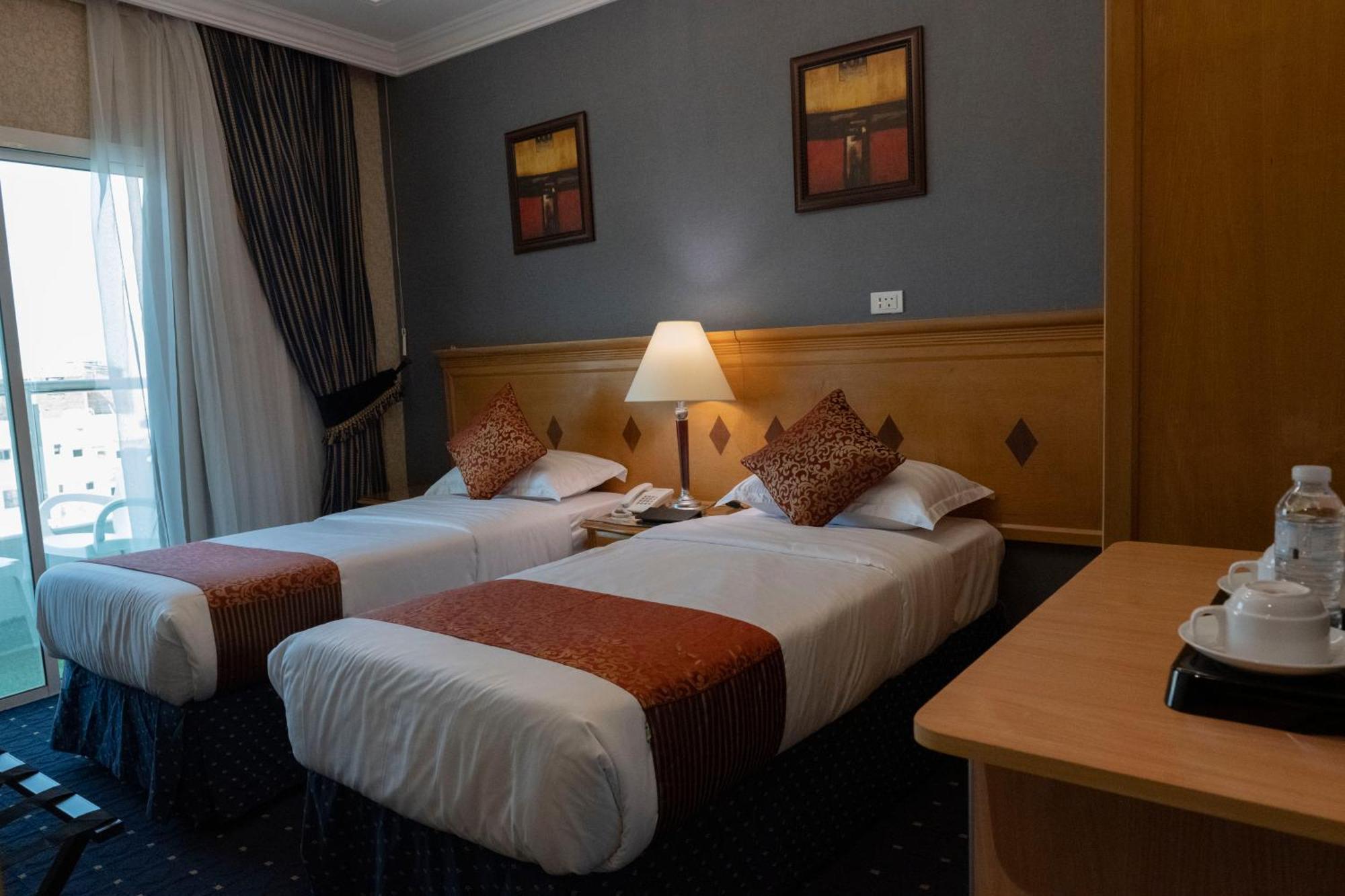 فندق المروج كريم Almorooj Kareem Hotel Джедда Экстерьер фото