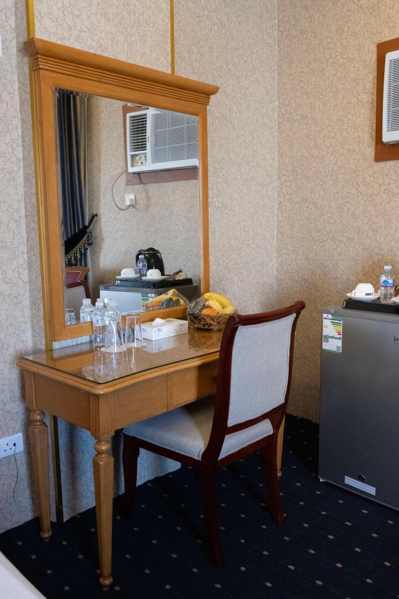 فندق المروج كريم Almorooj Kareem Hotel Джедда Экстерьер фото