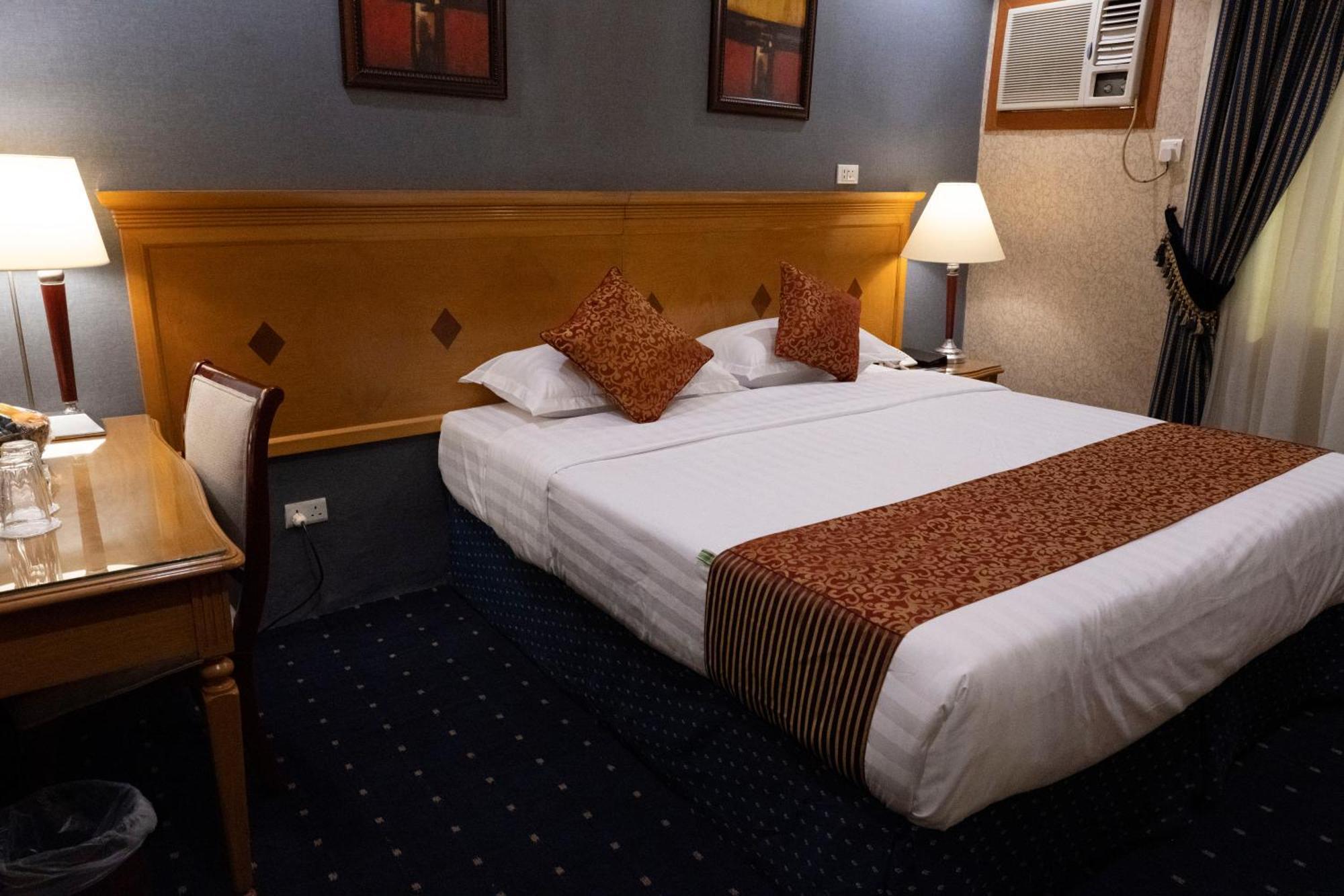 فندق المروج كريم Almorooj Kareem Hotel Джедда Экстерьер фото