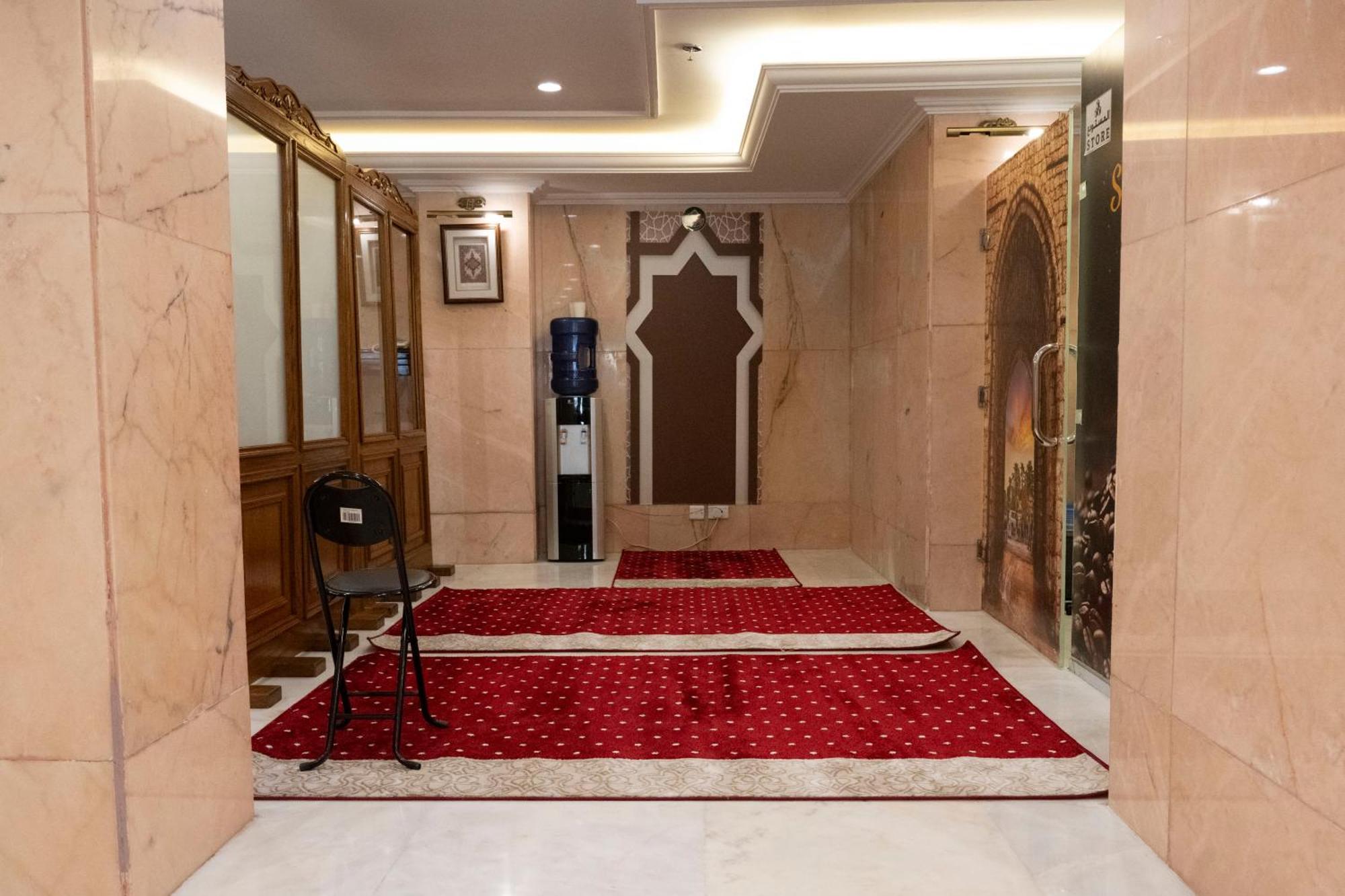 فندق المروج كريم Almorooj Kareem Hotel Джедда Экстерьер фото