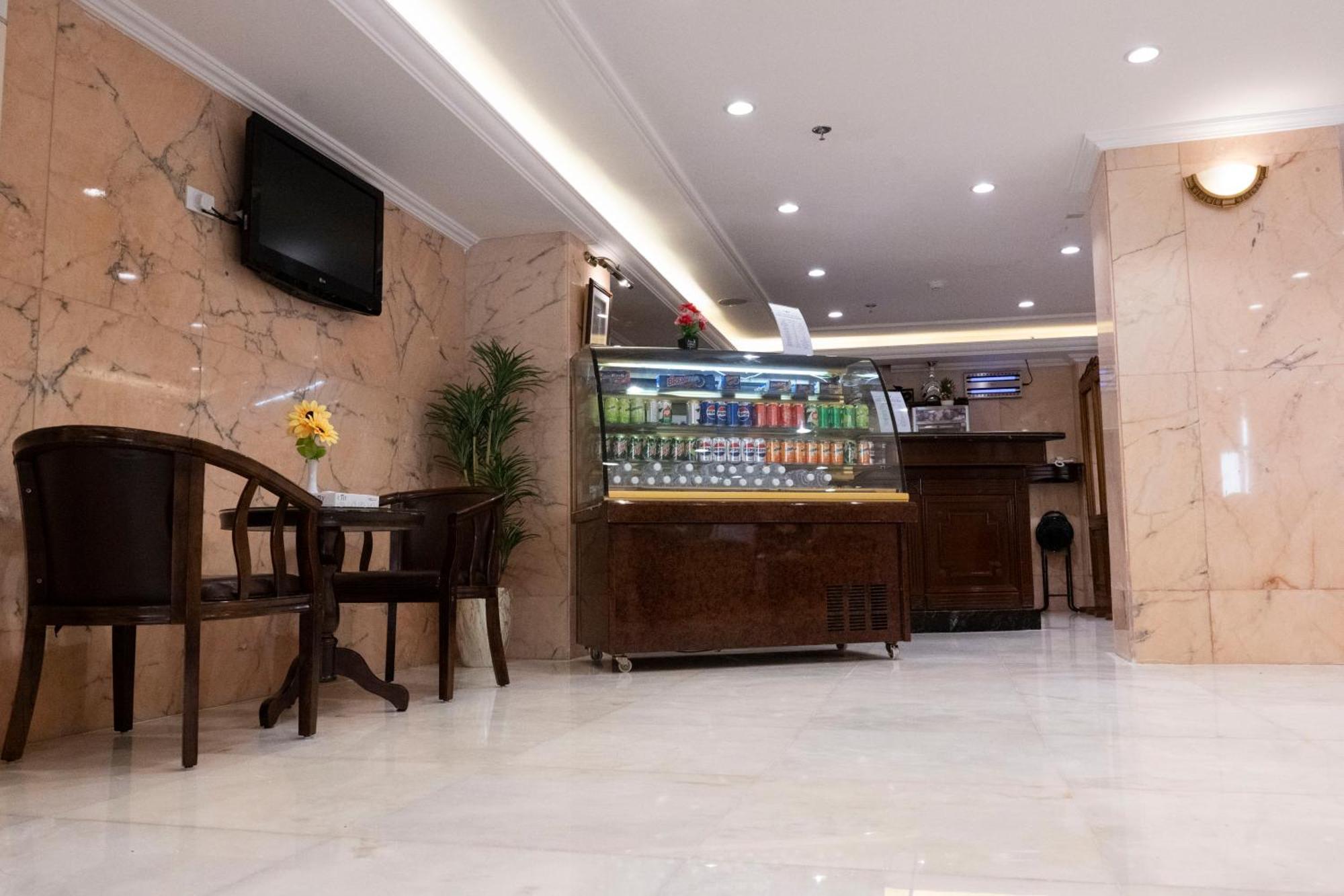 فندق المروج كريم Almorooj Kareem Hotel Джедда Экстерьер фото